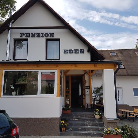 Penzion Eden Turnov Exteriör bild